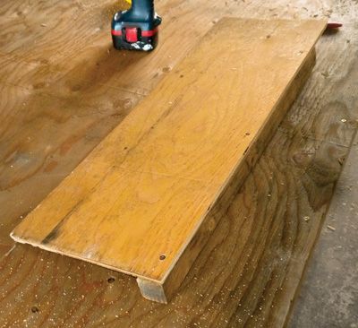 Construct the second back panel