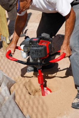 How to Properly Use a Power Auger Tractor Supply Co.