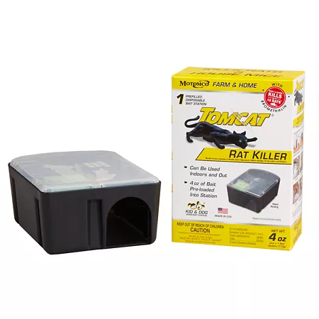 Tomcat Rat Killer Child and Dog Resistant Disposable Bait Station 4 oz Bait Animal & Rodent Traps