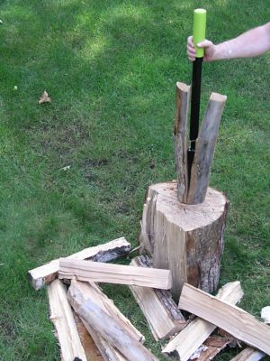 Image showing  Manual Slide-Action Log Splitter