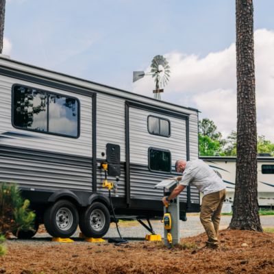 Image showing 7 th Camco 25 ft. PowerGrip Electrical Power Extension Cord with Handle