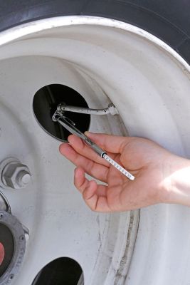 Image showing  10-150 PSI Dual Head Truck/SUV Pencil Tire Pressure Gauge