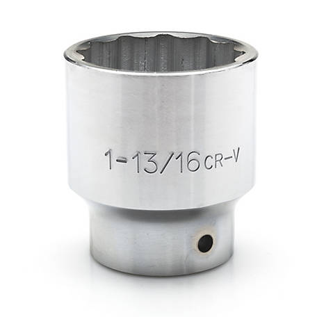 White USA Lineman Socket 1"x1"1/8 four point and 1"1/8 six point socket White USA Lineman Socket 1"x1"1/8 four point and 1"1/8 six point socket