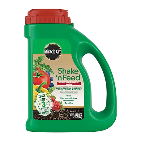 Miracle-Gro 4.5 lb. Shake 'N Feed Tomato Fruit and Vegetable Plant Food
