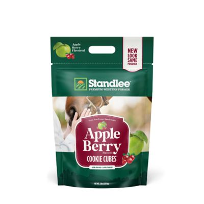 Standlee Premium Western Forage Apple Berry Cookie Cubes Horse Treat, 2 lb.