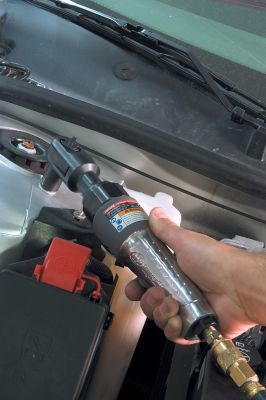 Image showing  3/8 in. Drive Air Ratchet