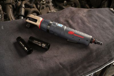 Image showing  3/8 in. Drive Max Series Air Ratchet, Mini