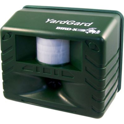 Bird-X Yard Gard Ultrasonic Electronic Deer, Rabbit, Raccoon, Squirrel and Rabbit Repeller, 4,000 sq. ft.