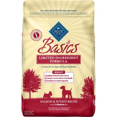 Blue Buffalo Basics Adult Limited Ingredient Salmon and Potato Recipe Dry Dog Food I have a French