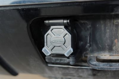 Image showing 5 th Hopkins Towing Solutions 7-Blade and 4-Flat Endurance Multi-Tow GM Twist-Mount Connector