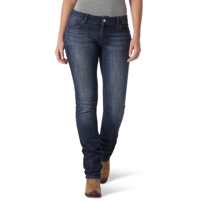 Wrangler Women's Classic Fit Mid-Rise Essential Straight Leg Jeans