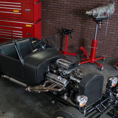 Image showing  1,250 lb. Big Red Engine Stand