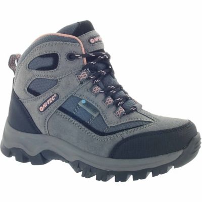 Apparel & Footwear Tractor Supply Co.