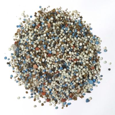 Image showing  40 lb. 15,000 sq. ft. Northern Weed and Feed Lawn Fertilizer