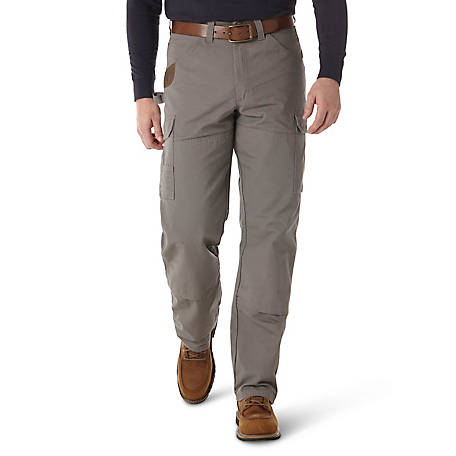 Wrangler Men's Relaxed Fit High-Rise Riggs Workwear Ranger Cargo Pants -  1206343 at Tractor Supply Co.