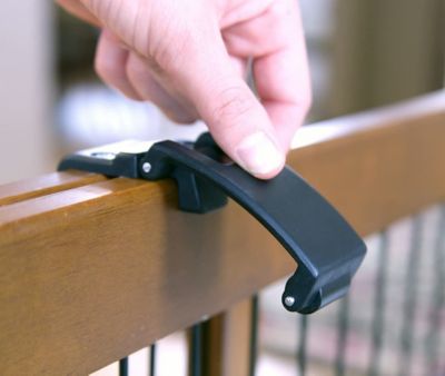 Image showing Carlson Extra Wide Design Paw Freestanding Metal Pet Gate, 40 in. to 70 in.