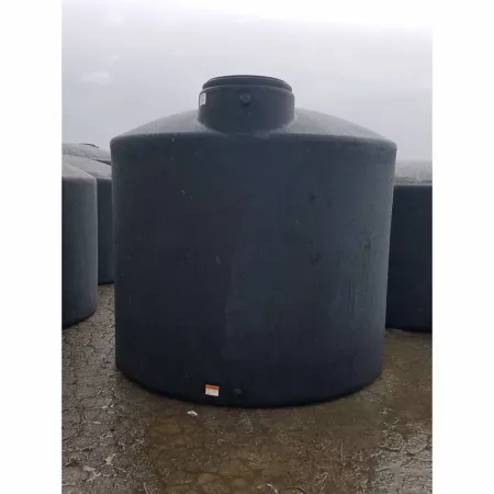 Norwesco 3 000 gallons Water tank only 102 in. Water Storage Tanks