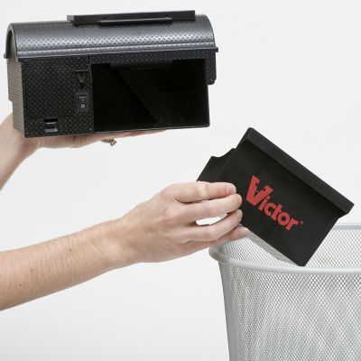 Image showing 9 th Victor Pest Poison Free Multi Kill Electronic Mouse Trap