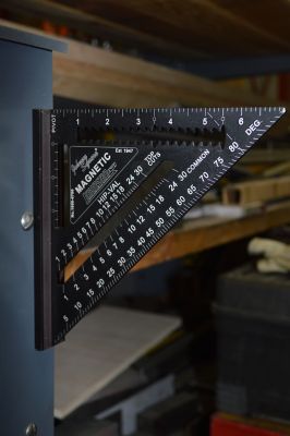 Image showing  7 in. x 3.5-5.5 in. Johnny Square Professional Easy-Read Aluminum Rafter Square
