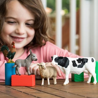 Image showing  Farm World Starter Playset, 42385