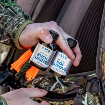 Image showing  1 oz. Whitetail Doe Estrous Lure