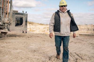 Image showing  Men's Gilliam Relaxed Fit Lightweight Insulated Vest