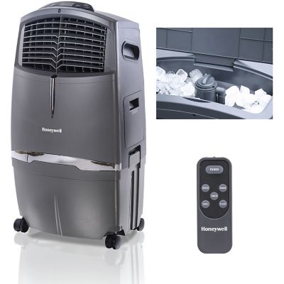 Black & Decker Evaporative Air Cooler-Portable Cooling Fan with LED  Display, BEAC75 at Tractor Supply Co.