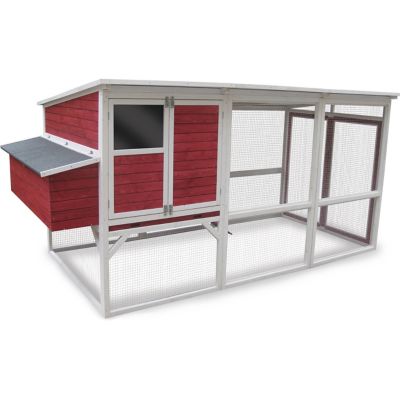 Innovation Pet Classic Red Barn 15 18 Chicken Coop At Tractor Supply Co