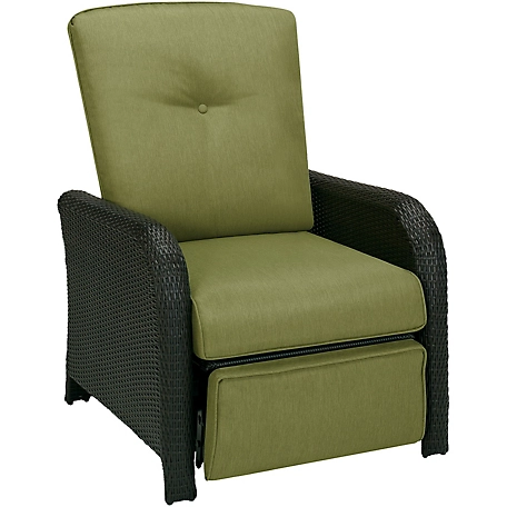 Hanover Strathmere Luxury Outdoor Recliner in Silver Lining, Cilantro Green