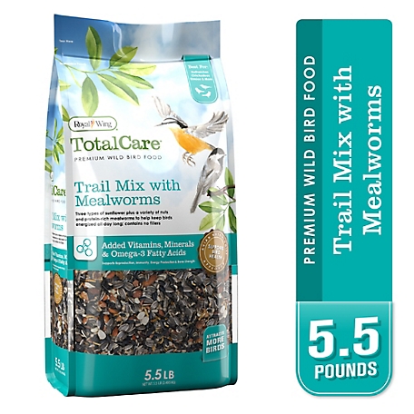 Royal Wing Total Care Trail Mix with Mealworms Wild Bird Food, 5.5 lb.