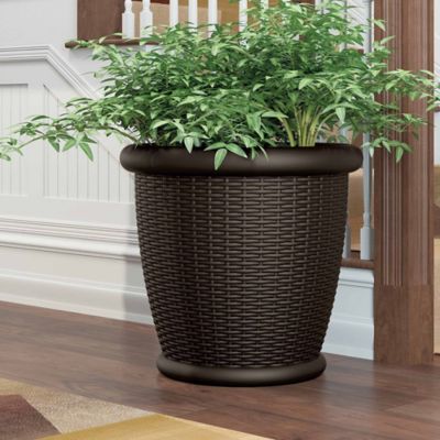 suncast willow resin planter