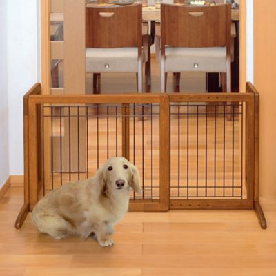Richell Freestanding Pet Gate, Small, 26.4 in. to 40.2 in.
