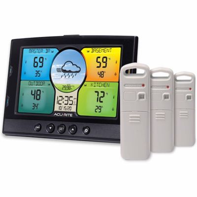 AcuRite Temperature and Humidity Station with 3 Sensors, 100HV Humidity sensors