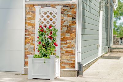 Vita Vinyl Kensington Planter Box and Trellis