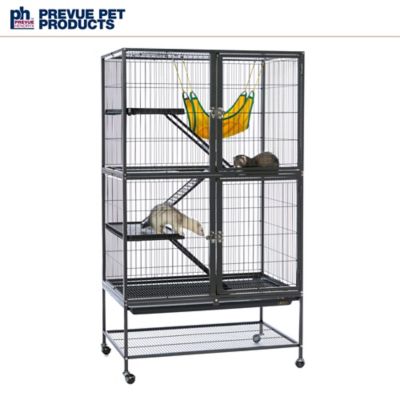Prevue Pet Products Feisty Ferret Home, 31 in. x 20 in.