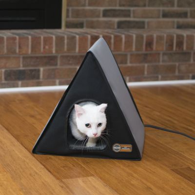 Heated cat house outlet canada