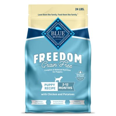 Blue Buffalo Freedom Puppy Grain-Free Natural Chicken, Peas and Potato Recipe Dry Dog Food