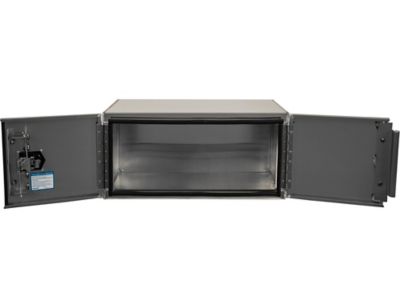 Image showing 3 th Buyers Products Pro Series Smooth Aluminum Barn Door Underbody Truck Box, 18 in. x 18 in. x 48 in.