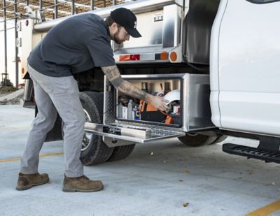 Image showing  Pro Series Smooth Aluminum Underbody Truck Box, 18 in. x 18 in. x 30 in.