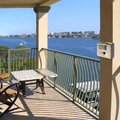 Image showing  Balcony Gard Electronic Bird Repeller