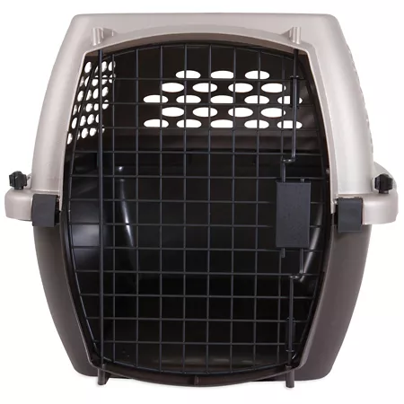 Retriever 1-Door Plastic Portable Pet Carrier Plastic Crates