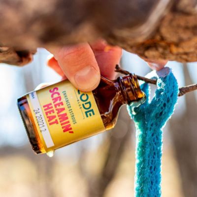 Image showing 6 th Code Blue 1 oz. Screamin' Heat Enhanced Estrous Attractant