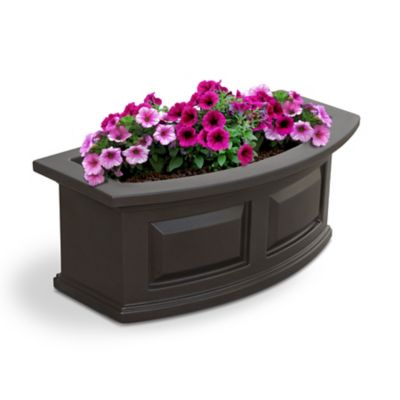 Mayne 2 ft. Nantucket Window Box