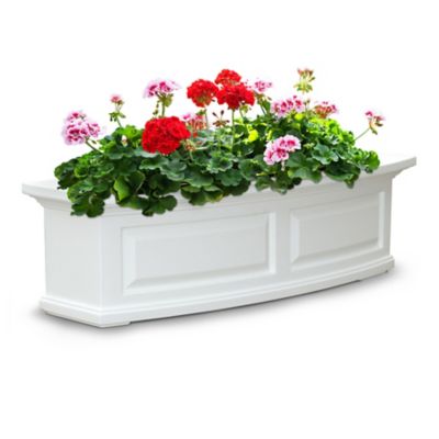 Mayne Nantucket Weather-Resistant Polyethylene Window Box, 3 ft.