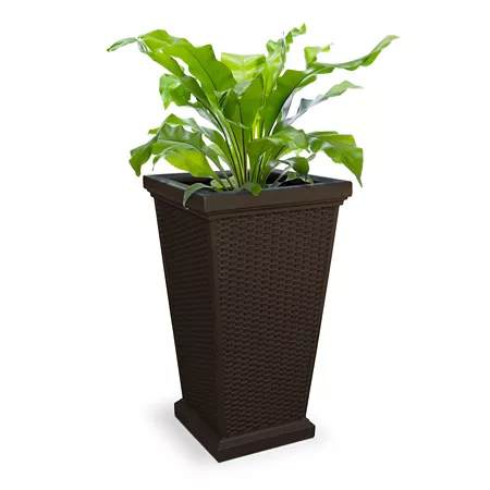 Mayne Wellington Polyethylene Planter 28" H Planters