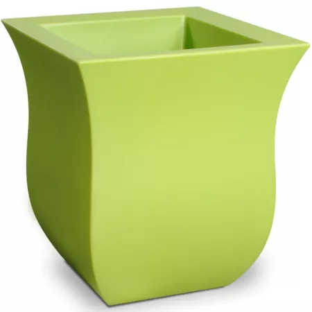 Mayne 4.5 gal Valencia square polyethylene planter 16 in x 16 in x 18 in. Planters