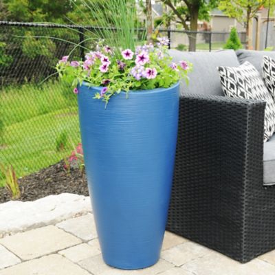 Image showing 3 th Mayne 6 gal. Polyethylene Modesto Tall Planter, 32 in.