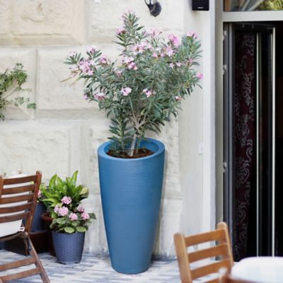 Image showing 4 th Mayne 6 gal. Polyethylene Modesto Tall Planter, 32 in.