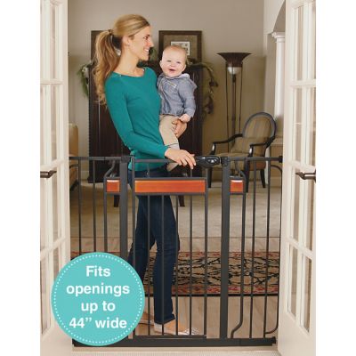 regalo extra tall baby gate with walk through door