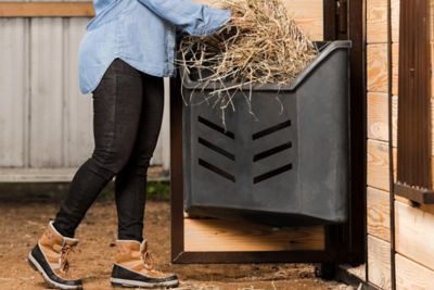 Horse Wall Mount Feeders at Tractor Supply Co